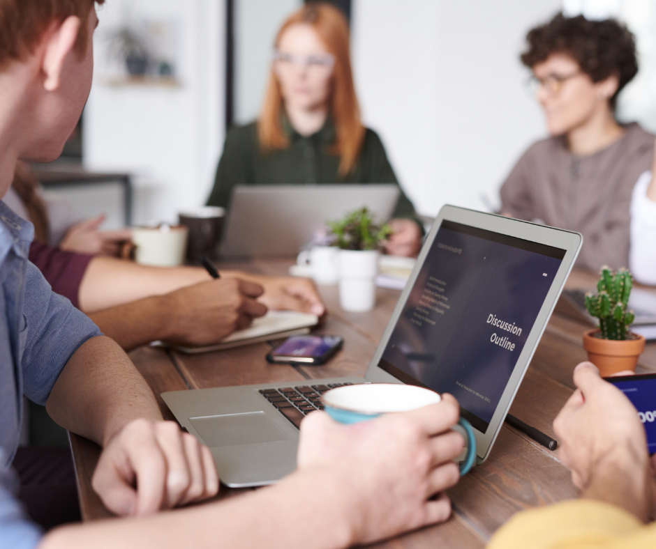 Ações simples ajudam a fortalecer a cultura organizacional, como check-ins emocionais Como manter o bem-estar no ambiente de trabalho