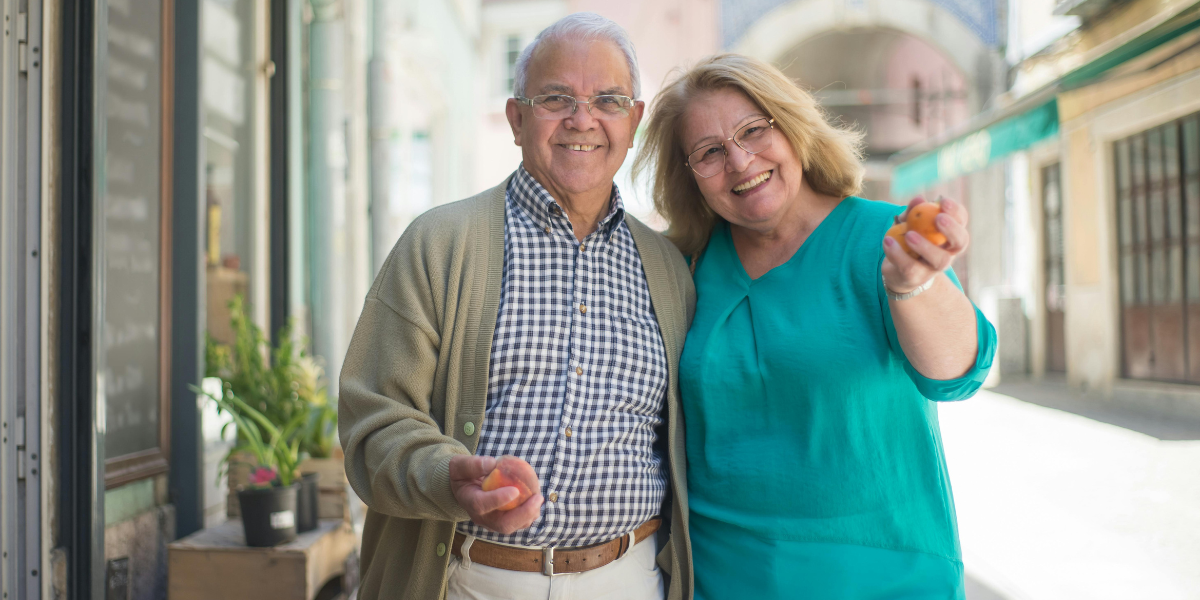 Casal idoso saudável